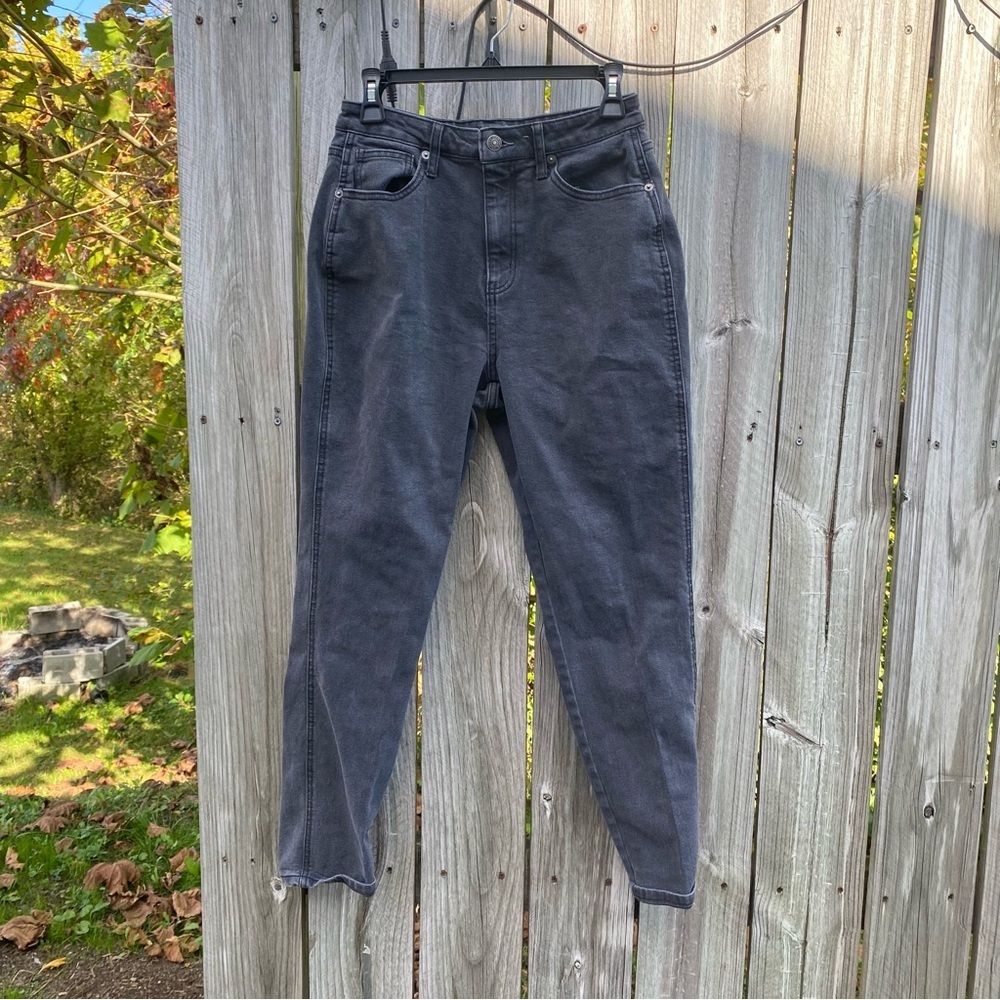 ARIZONA JEAN CO Curvy Mom Jeans High Rise Washed Black Size 9